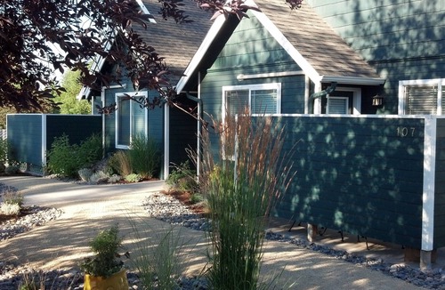 Old Bend Apartment | Location! Walk To Downtown And Old Mill - One Bedroom One Block From The River