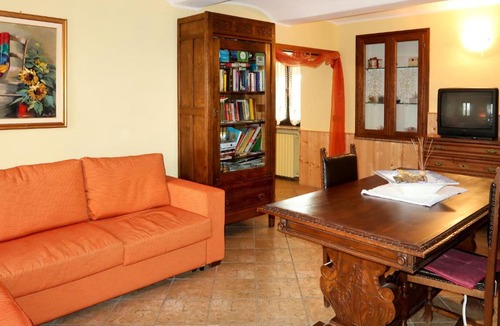 Camerano Apartment | Locazione Turistica Al Mobile Antico