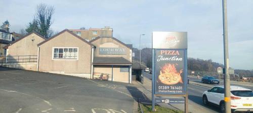Dumbarton Hotel | Lochway Hotel