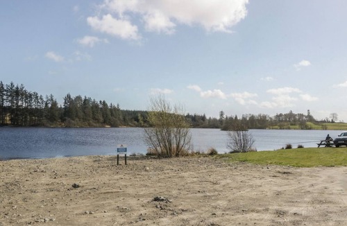 Balminnoch Cottage | LOCHWOOD PLATINUM SUPERIOR AT THREE LOCHS HOLIDAY PARK in Glenluce