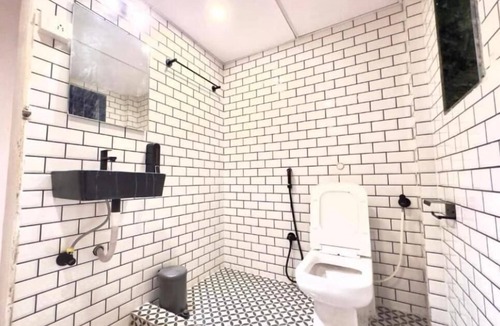 Santacruz West Hostel | Locomo Hostel Express - Stay Work Eat
