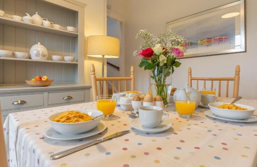 Broadstairs House | Lodesman Cottage