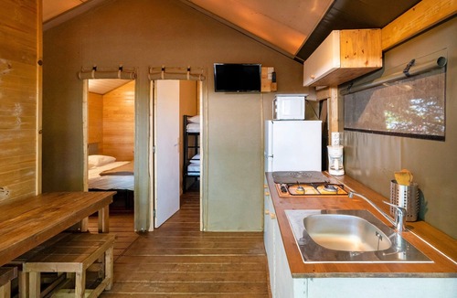 Lesperon Villa | "Lodge 1" with Shared Pool, Private Terrace and Shared Garden