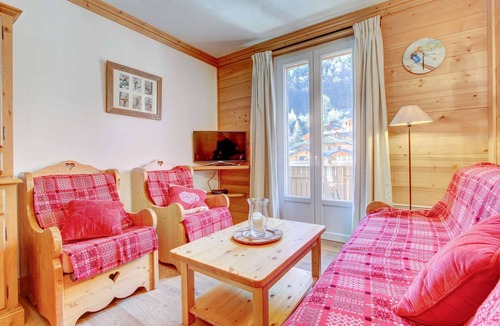 Morzine Apartment | Lodge 8 : Comfortable two bedrooms close to centre