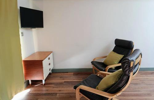 Saint Blazey Apartment | Lodge One The Old Gasworks Fully Accessible