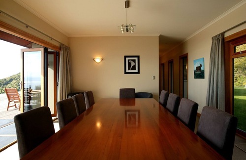 Todds Valley Cabin | Lodge Suite with Deck Overlooking the Beautiful Tasman Bay in New Zealand
