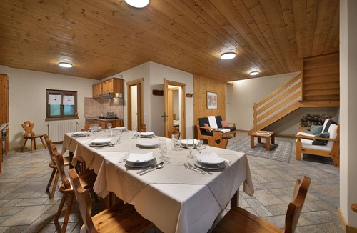 Valtellina Ski Chalet | LODGE SURROUNDED BY NATURE