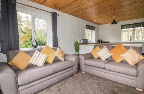 Grampound House | Lodge Two