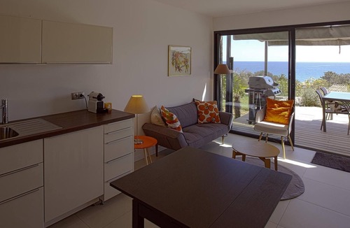 La Nartelle Cottage | LODGES PANORAMIC SEA VIEW AT 400 M FROM THE BEACH HEATED HEATED SWIMMING POOL