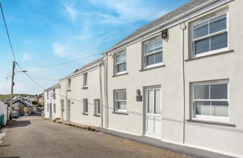 Porthleven House | Loe Cottage