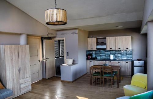 Pamvotida Apartment | Lofos Studio