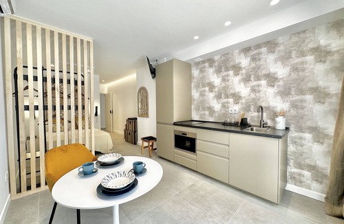 Marbella Seafront Promenade Apartment | Loft 18 Beach Front Marbella - EaW Homes