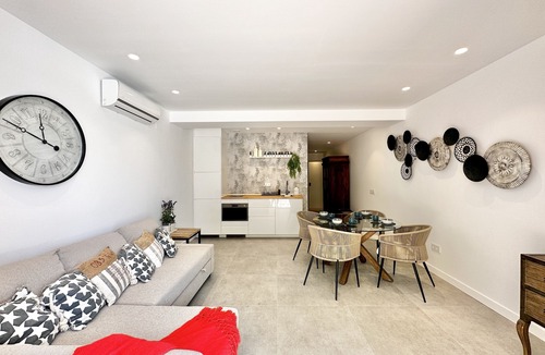 Marbella Seafront Promenade Apartment | Loft 18 Beach Front Marbella - EaW Homes