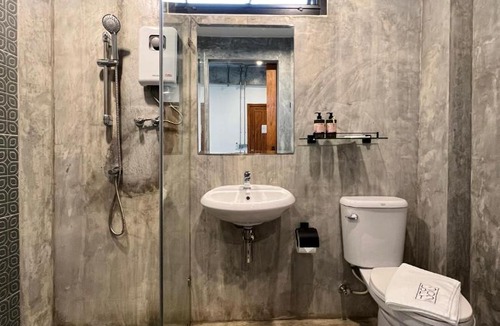 Khlong Song Ton Nun Hotel | Loft 202 Hotel