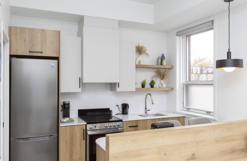 Rimouski Apartment | Loft 204 - Rooftop - Netflix - Downtown