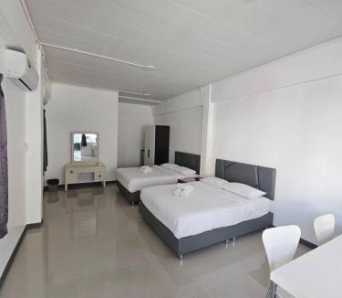 Khlong Sam Prawet Hotel | Loft 21 Apartment Romklao