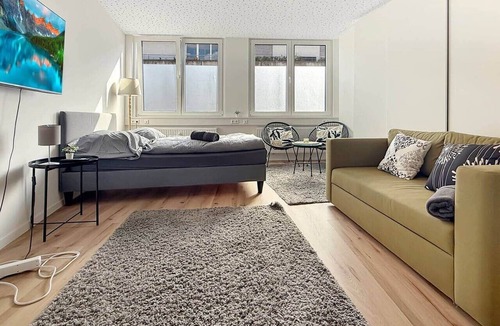 Neue Vorstadt Apartment | Loft 24 Stuttgart Helles City Loft 10 Gäste