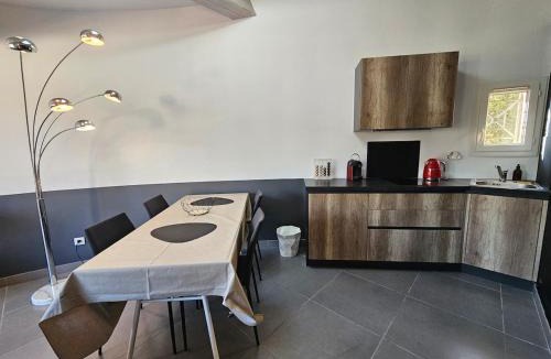 Velaux Apartment | Loft Casa Couderc Terrace Parking