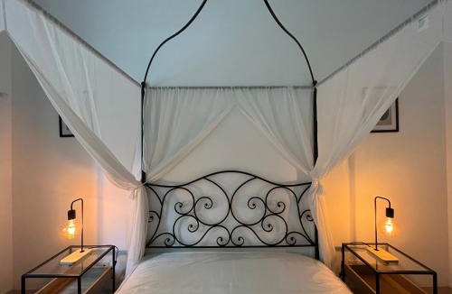 Roman Quarter Apartment | Loft Corte d'Appello - Host by Traveller's Nest