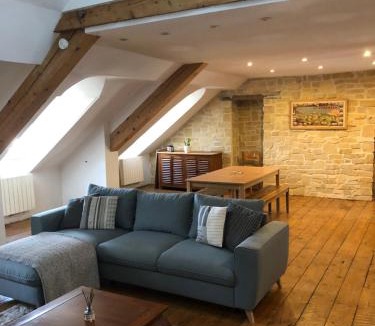 Oloron-Sainte-Marie Apartment | Loft dans les Pyrénées