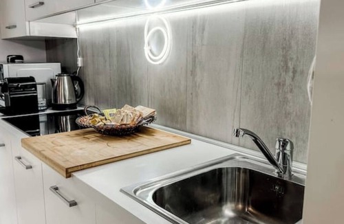 Santa Rita Apartment | Loft Design + Garage and Fitness Area
