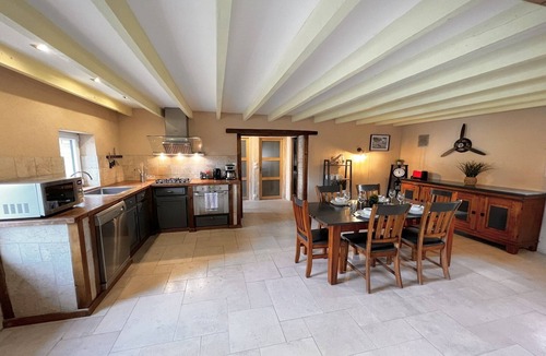 Thorigne-sur-Due House | Loft in Sarthe with Garden Retreat