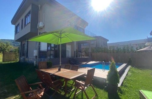 Sapanca Villa | Loft Kırkpınar