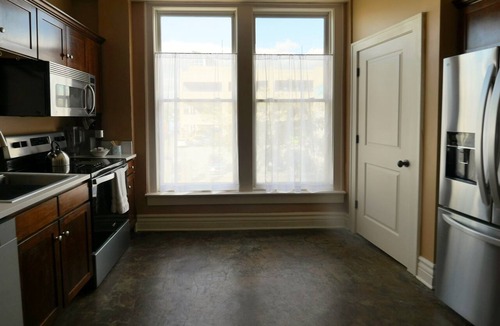 Downtown Springfield Apartment | Loft on Route 66 Downtown Springfield
