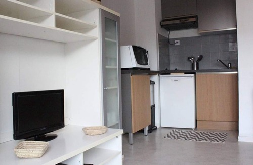 La Rochelle Apartment | Loft studio for 4 in La Rochelle, near beach