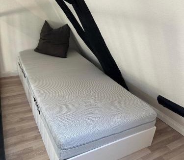 Nidderau Apartment | Loftcharakter unter historischem Gebälk