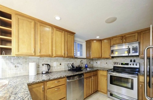 Victory Heights Apartment | Loftium | Private 1 Bedroom Suite with Amazing Views!