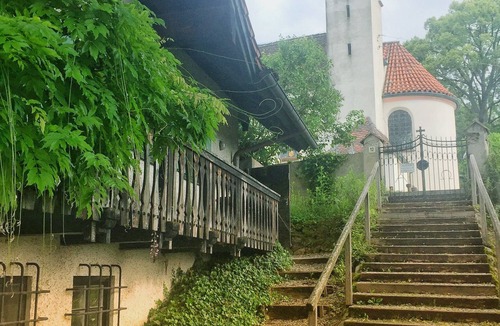 Utting am Ammersee Apartment | Lofty spacious apartment with natural flair and lake view