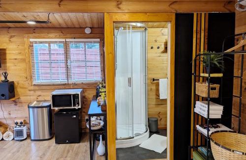 Gillingham House | Log Cabin