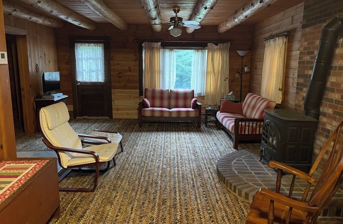 Morris House | Log cabin Morris, NY