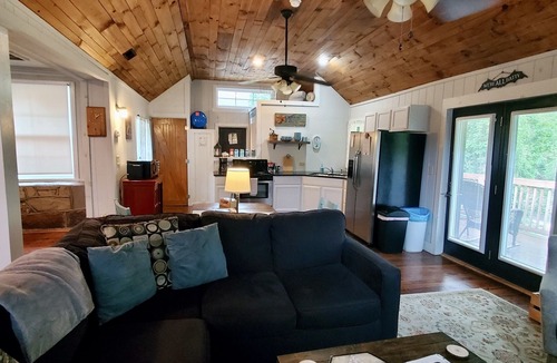 Bat Cave Cabin | Log cabin , riverfront,Hot Tub, mins to Chimney Rck /Lake Lure , Fishing