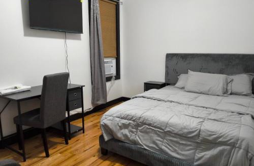 Irvington Apartment | Log Comfort 3
