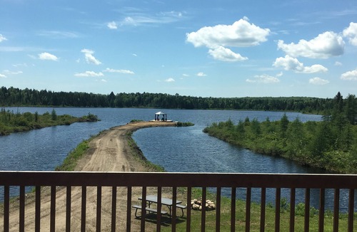 Irondale Cottage | Log Home On Private Lake With 300 Acres, 8 Km Of Nature Trails And Inground Pool