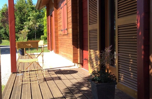 Rouffignac-Saint-Cernin-de-Reilhac House | Log house in Rouffignac saint Cernin