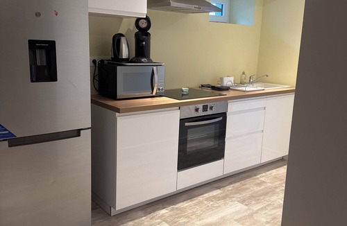 Geispolsheim Apartment | Logement 2Pièces 50m2 proche Strasbourg (15min) en sous plex.