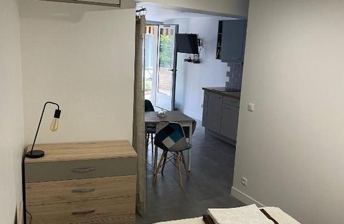 Vallauris Apartment | Logement entier : Studio neuf avec jardin