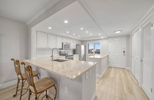 Sanibel Condo | Loggerhead Cay #434 - Sanibel Island beach view condo- tennis, heated pool