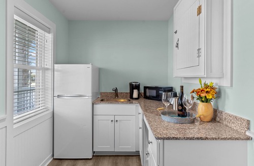 Surf City Hotel | Loggerhead Inn & Suites