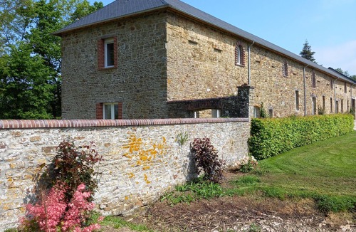 Saint-Jean-des-Essartiers House | Logis à la Campagne, à 35 Minutes du Mont Saint Michel, des Plages du D Day.