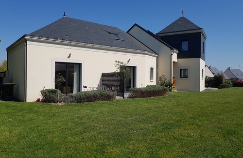 Le Louroux-Beconnais Apartment | Logis de l'Hermitage *