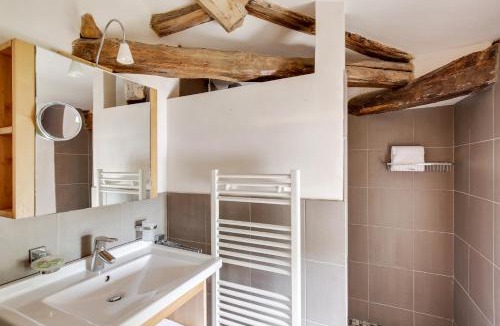 Saint-Etienne-De-Lisse Bed & Breakfast | LOGIS DE VALANDRAUD