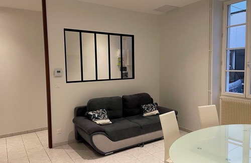 Angouleme House | Logis du 96