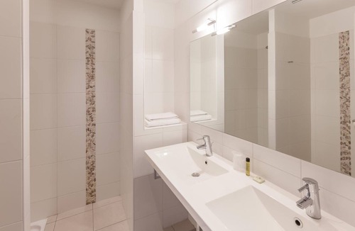 Langon Hotel | Logis Hôtel Aliénor
