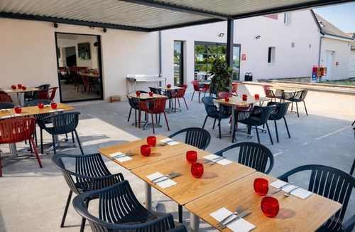Roseraie - Orgemont Hotel | Logis Hôtel Angers Sud