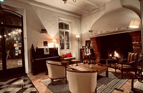 Grasse Hotel | Logis hôtel la Bellaudière