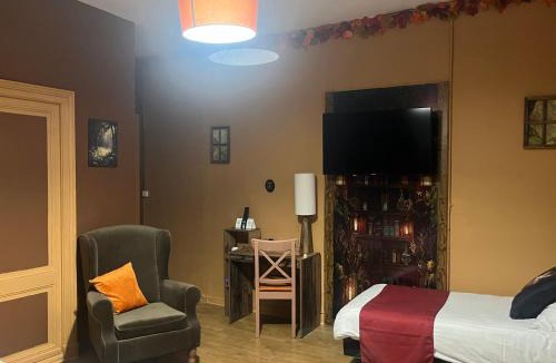 Le Bugue Hotel | Logis Hôtel Le Cygne